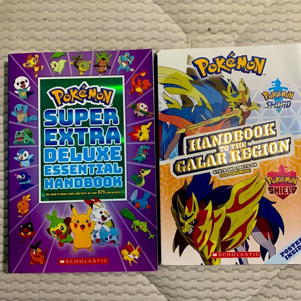 Pokémon Books - Picture 1 of 3